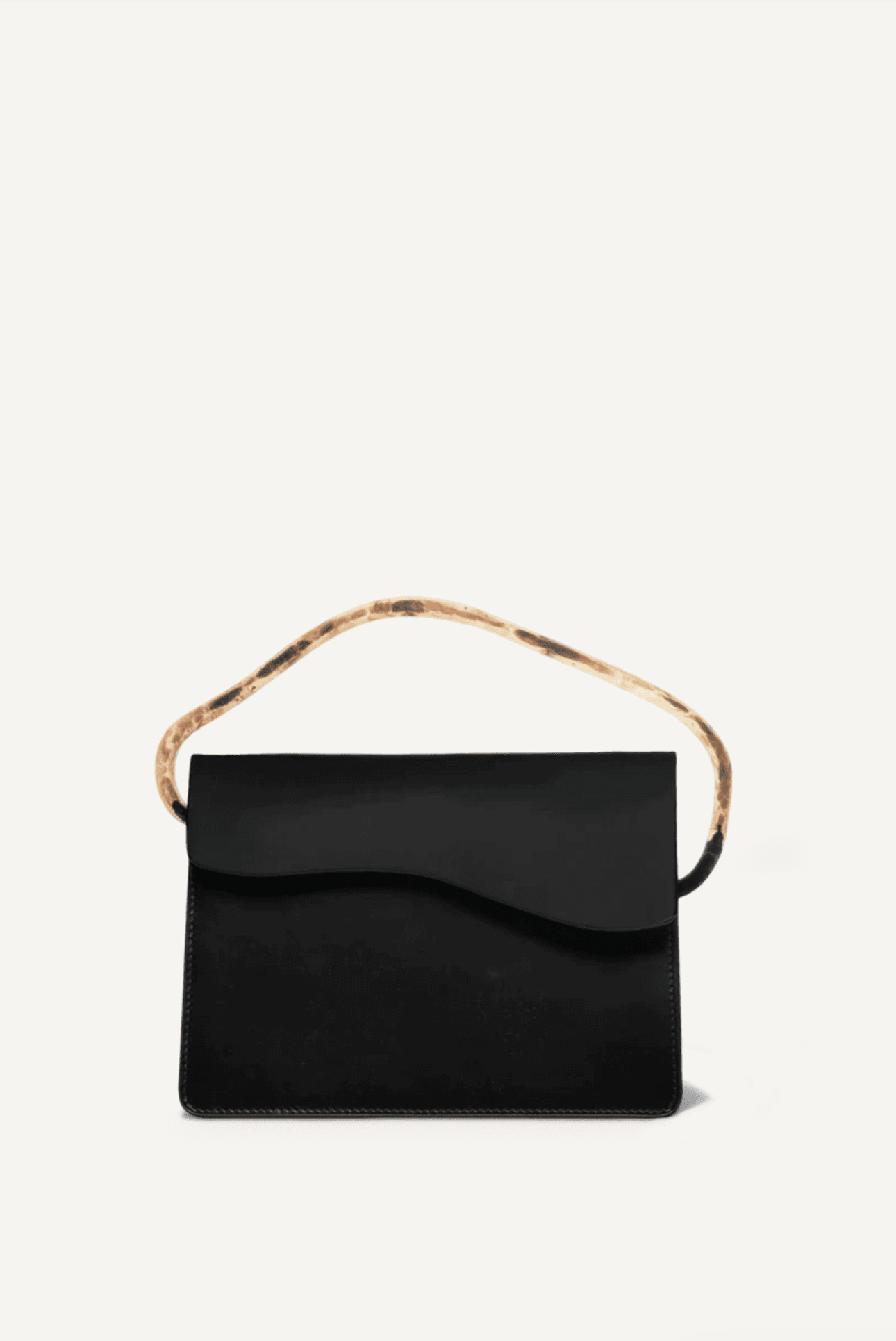 AIGES | BLACK