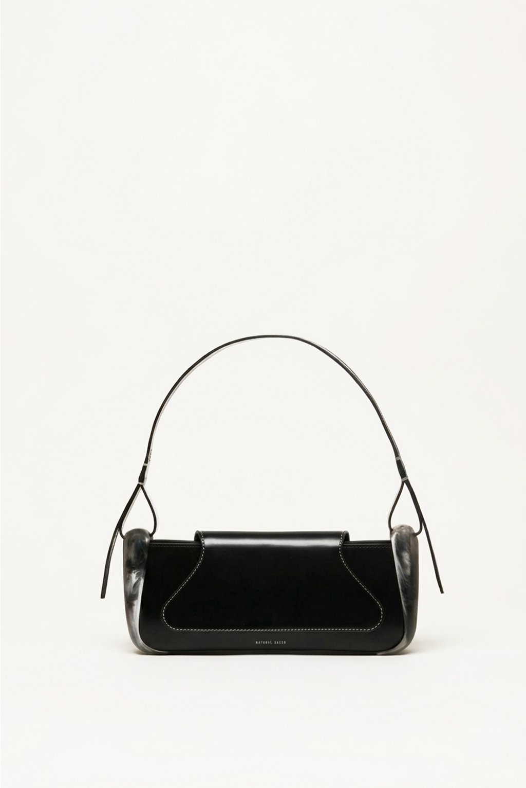BASSO | BLACK